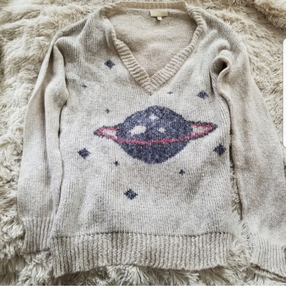 Modcloth Sweaters - Modcloth planet sweater small